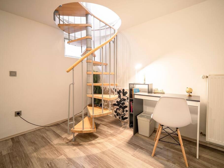 Apartment Modernes Auf 2 Etagen In Ruhiger Lage Zentral Zu Stadion Und Westfalenhallen *